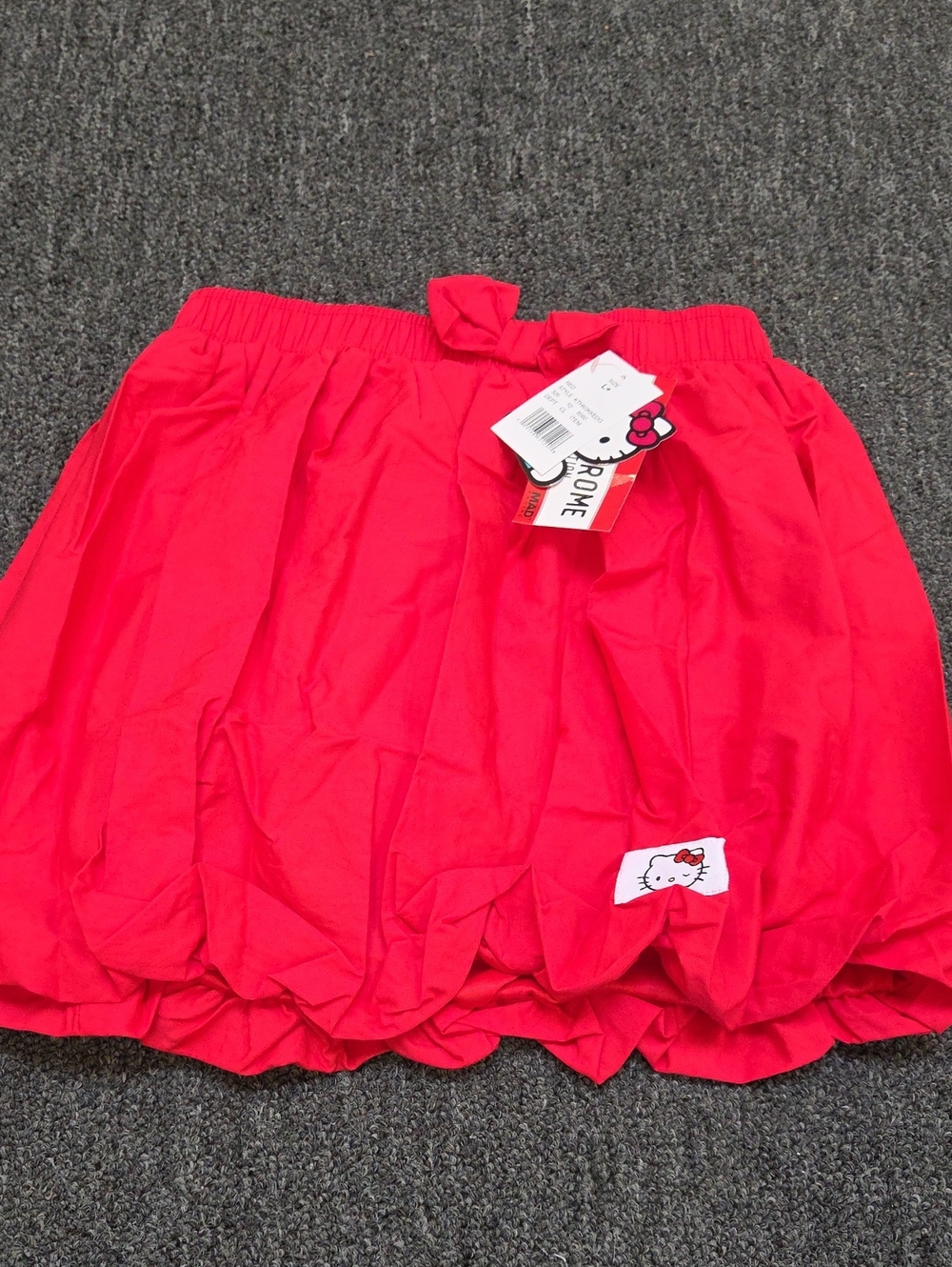 (#2C) Hello Kitty Hot Pink Bubble Skirt with Bow Waist